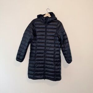 Aritzia The Group Babaton The Foundation Puffer Long Black Down Hood Jacket Sz M